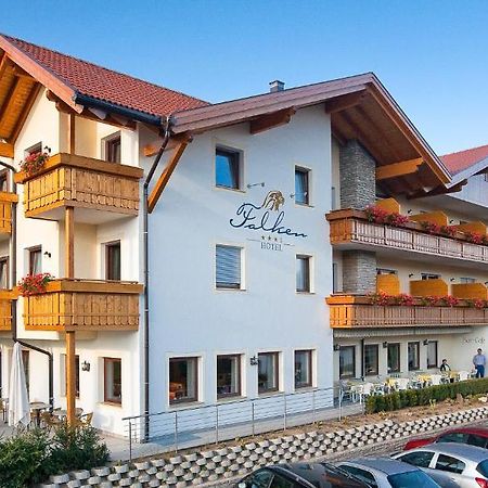 Hotel Falken Фальцес Екстер'єр фото